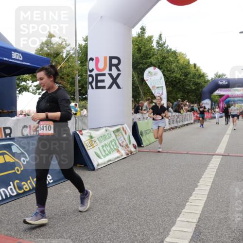 06.09.2026 - CURREX Alsterlauf Yannick Fuchs http://msf.ph/oto/10213321 06.09.2026 10:09:54 Ziel 2467, 3163, 3326, 4784, 5199, 5357, 5733, 5835, 5836, 6410, 6466 meine-sportfotos.de