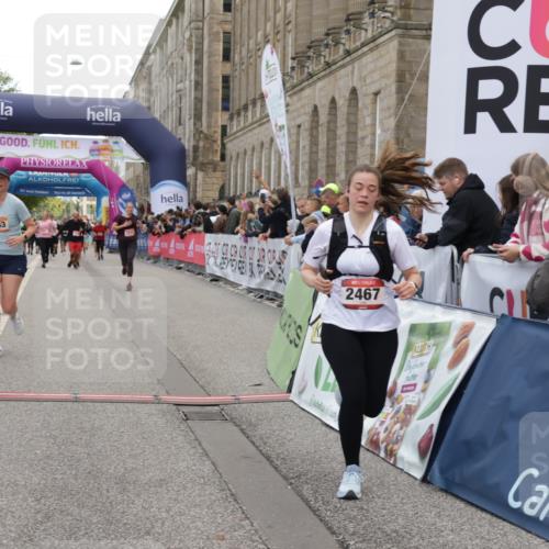 06.09.2026 - CURREX Alsterlauf Yannick Fuchs http://msf.ph/oto/10213442 06.09.2026 10:09:57 Ziel 2467, 3163, 3213, 3326, 4242, 4244, 5357, 5733, 5835, 5836, 6410 meine-sportfotos.de