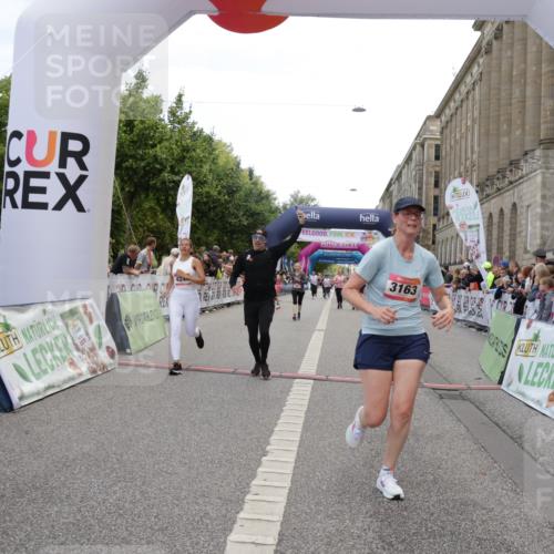 06.09.2026 - CURREX Alsterlauf Yannick Fuchs http://msf.ph/oto/10213548 06.09.2026 10:10:00 Ziel 2467, 3163, 3213, 3326, 4242, 4244, 4507, 5733 meine-sportfotos.de