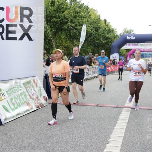 06.09.2026 - CURREX Alsterlauf Yannick Fuchs http://msf.ph/oto/10214317 06.09.2026 10:10:19 Ziel 2747, 4166, 4195, 4246, 4402, 4710, 4775, 4816, 4855, 4984, 5008, 5558, 6338, 8034, 8149, 8241 meine-sportfotos.de