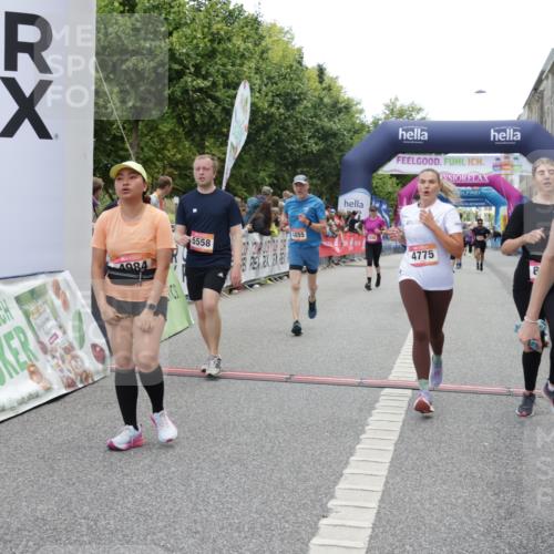 06.09.2026 - CURREX Alsterlauf Yannick Fuchs http://msf.ph/oto/10214326 06.09.2026 10:10:19 Ziel 2747, 4166, 4195, 4246, 4402, 4710, 4775, 4816, 4855, 4984, 5008, 5558, 6338, 8034, 8149, 8241 meine-sportfotos.de