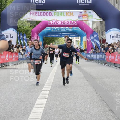 06.09.2026 - CURREX Alsterlauf Yannick Fuchs http://msf.ph/oto/10214426 06.09.2026 10:10:23 Ziel 4166, 4402, 4775, 4816, 4855, 4984, 5558, 6165, 6349, 8034 meine-sportfotos.de