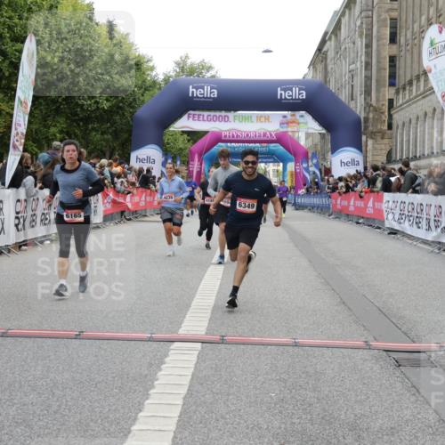06.09.2026 - CURREX Alsterlauf Yannick Fuchs http://msf.ph/oto/10214586 06.09.2026 10:10:26 Ziel 4144, 4239, 4402, 4694, 4775, 4816, 4855, 5558, 6165, 6349, 8034 meine-sportfotos.de