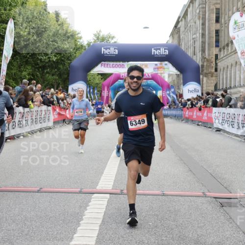 06.09.2026 - CURREX Alsterlauf Yannick Fuchs http://msf.ph/oto/10214655 06.09.2026 10:10:27 Ziel 4144, 4239, 4402, 4694, 4775, 4816, 4855, 5558, 6165, 6349, 8034 meine-sportfotos.de
