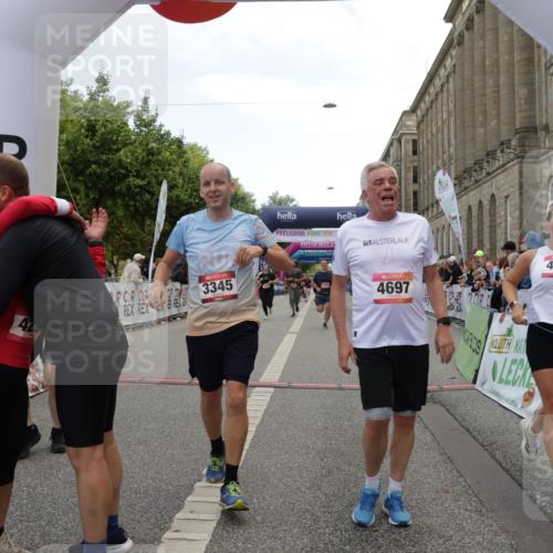 06.09.2026 - CURREX Alsterlauf Yannick Fuchs http://msf.ph/oto/10215435 06.09.2026 10:10:47 Ziel 2058, 2365, 2589, 2670, 2674, 2734, 3127, 3345, 3348, 3649, 3840, 3930, 4077, 4167, 4211, 4238, 4697, 4959, 6434 meine-sportfotos.de