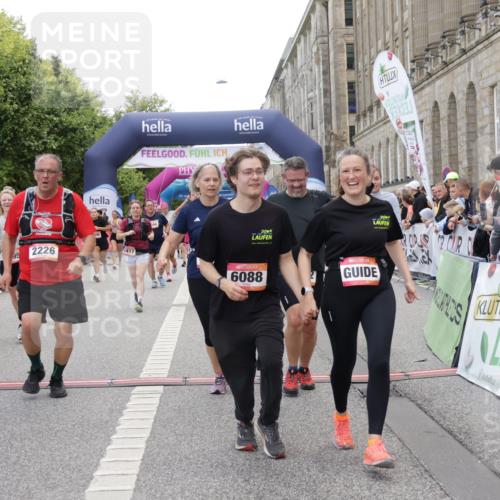 06.09.2026 - CURREX Alsterlauf Yannick Fuchs http://msf.ph/oto/10215661 06.09.2026 10:10:54 Ziel 2226, 2312, 2365, 2417, 2427, 2552, 2616, 2734, 2982, 3348, 3685, 3687, 3840, 3995, 5141, 5142, 5898, 6088, 6434 meine-sportfotos.de