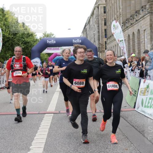 06.09.2026 - CURREX Alsterlauf Yannick Fuchs http://msf.ph/oto/10215670 06.09.2026 10:10:54 Ziel 2226, 2312, 2365, 2417, 2427, 2552, 2616, 2734, 2982, 3348, 3685, 3687, 3840, 3995, 5141, 5142, 5898, 6088, 6434 meine-sportfotos.de