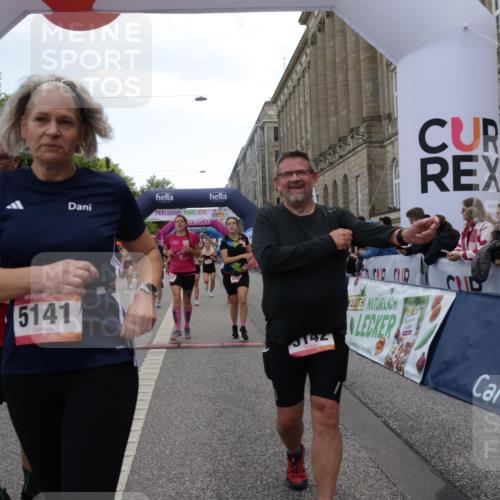 06.09.2026 - CURREX Alsterlauf Yannick Fuchs http://msf.ph/oto/10215755 06.09.2026 10:10:57 Ziel 2226, 2312, 2365, 2417, 2427, 2552, 2566, 2616, 2732, 2982, 3348, 3685, 3687, 3840, 3988, 3995, 5141, 5142, 5555, 5898, 6088, 6434 meine-sportfotos.de