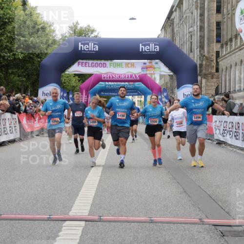 06.09.2026 - CURREX Alsterlauf Yannick Fuchs http://msf.ph/oto/10216066 06.09.2026 10:11:06 Ziel 2566, 2732, 3171, 3685, 3687, 3988, 4409, 5268, 5496, 5498, 5499, 5500, 5555, 5826, 5888, 5898, 8292 meine-sportfotos.de