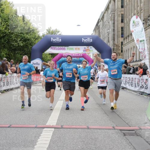 06.09.2026 - CURREX Alsterlauf Yannick Fuchs http://msf.ph/oto/10216216 06.09.2026 10:11:08 Ziel 2324, 2889, 2890, 3171, 3988, 4409, 5268, 5393, 5496, 5498, 5499, 5500, 5555, 5826, 5888, 8292 meine-sportfotos.de