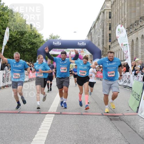 06.09.2026 - CURREX Alsterlauf Yannick Fuchs http://msf.ph/oto/10216384 06.09.2026 10:11:08 Ziel 2324, 2889, 2890, 3171, 3988, 4409, 5268, 5393, 5496, 5498, 5499, 5500, 5555, 5826, 5888, 8292 meine-sportfotos.de