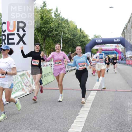 06.09.2026 - CURREX Alsterlauf Yannick Fuchs http://msf.ph/oto/10217577 06.09.2026 10:11:16 Ziel 2324, 2889, 2890, 2979, 2980, 4409, 4612, 4782, 4783, 5268, 5327, 5351, 5392, 5393, 5496, 5498, 5499, 5500, 5532, 5818, 6100, 6103, 6393, 6465 meine-sportfotos.de