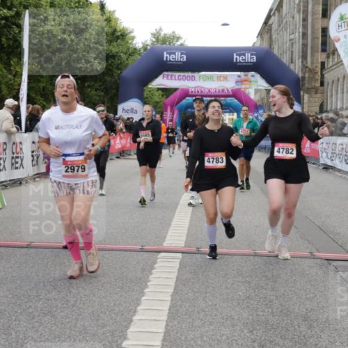 06.09.2026 - CURREX Alsterlauf Yannick Fuchs http://msf.ph/oto/10218239 06.09.2026 10:11:19 Ziel 2324, 2889, 2890, 2979, 2980, 4251, 4612, 4782, 4783, 5327, 5351, 5392, 5393, 5532, 5818, 6100, 6103, 6393, 6465 meine-sportfotos.de