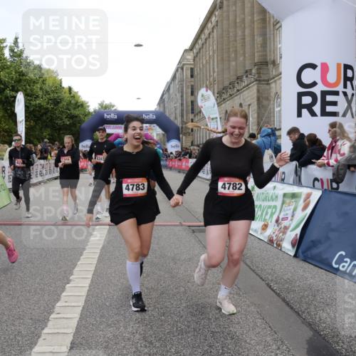 06.09.2026 - CURREX Alsterlauf Yannick Fuchs http://msf.ph/oto/10218630 06.09.2026 10:11:20 Ziel 2889, 2890, 2979, 2980, 4251, 4442, 4517, 4612, 4782, 4783, 5327, 5351, 5392, 5393, 5532, 5647, 5818, 6100, 6103, 6393, 6465 meine-sportfotos.de