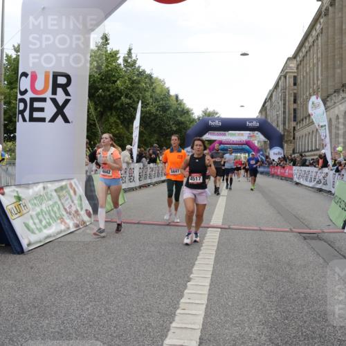 06.09.2026 - CURREX Alsterlauf Yannick Fuchs http://msf.ph/oto/10219669 06.09.2026 10:11:25 Ziel 2014, 2352, 2979, 2980, 3652, 4251, 4442, 4517, 4612, 4782, 4783, 5647, 6103, 6393, 6465, 8004, 8007 meine-sportfotos.de