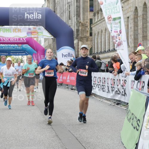 06.09.2026 - CURREX Alsterlauf Yannick Fuchs http://msf.ph/oto/10222771 06.09.2026 10:11:47 Ziel 2110, 2125, 2192, 2701, 3060, 3662, 3663, 3704, 4276, 4611, 6019, 6166, 6362, 6446, 6467, 8165, 8166 meine-sportfotos.de