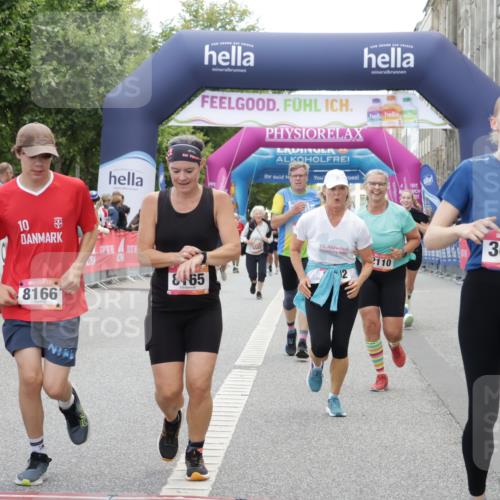 06.09.2026 - CURREX Alsterlauf Yannick Fuchs http://msf.ph/oto/10222942 06.09.2026 10:11:49 Ziel 2110, 2125, 2192, 2701, 3060, 3662, 3663, 3704, 4276, 4611, 5197, 6019, 6166, 6362, 6467, 8165, 8166 meine-sportfotos.de