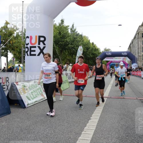 06.09.2026 - CURREX Alsterlauf Yannick Fuchs http://msf.ph/oto/10223015 06.09.2026 10:11:50 Ziel 2110, 2125, 2192, 2701, 3060, 3662, 3663, 3704, 4276, 4611, 4653, 5197, 5292, 6019, 6166, 6362, 6467, 8165, 8166 meine-sportfotos.de
