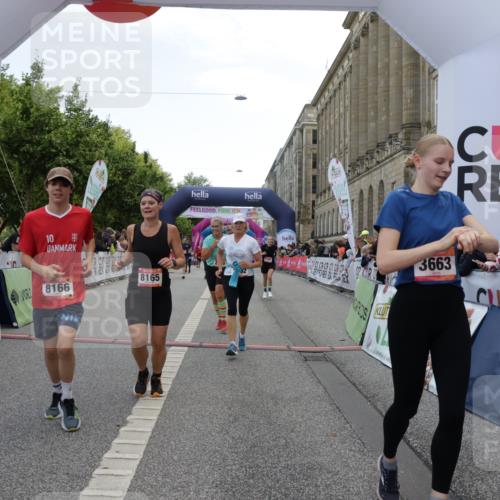 06.09.2026 - CURREX Alsterlauf Yannick Fuchs http://msf.ph/oto/10223018 06.09.2026 10:11:50 Ziel 2110, 2125, 2192, 2701, 3060, 3662, 3663, 3704, 4276, 4611, 4653, 5197, 5292, 6019, 6166, 6362, 6467, 8165, 8166 meine-sportfotos.de