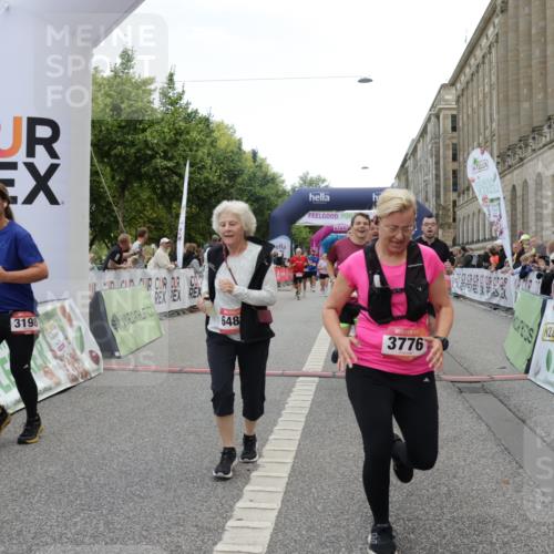 06.09.2026 - CURREX Alsterlauf Yannick Fuchs http://msf.ph/oto/10223056 06.09.2026 10:12:00 Ziel 3198, 3761, 3776, 3777, 4223, 4653, 4787, 4790, 5197, 5292 meine-sportfotos.de