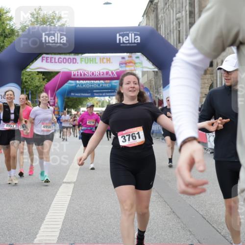 06.09.2026 - CURREX Alsterlauf Yannick Fuchs http://msf.ph/oto/10223072 06.09.2026 10:12:04 Ziel 3108, 3128, 3198, 3557, 3761, 3776, 3777, 4215, 4216, 4223, 4787, 4790, 4946, 4957, 4958, 6271 meine-sportfotos.de