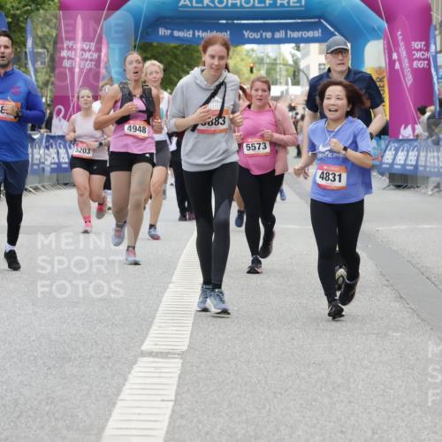 06.09.2026 - CURREX Alsterlauf Yannick Fuchs http://msf.ph/oto/10223276 06.09.2026 10:12:16 Ziel 3108, 3111, 3601, 4063, 4831, 5883, 6271 meine-sportfotos.de