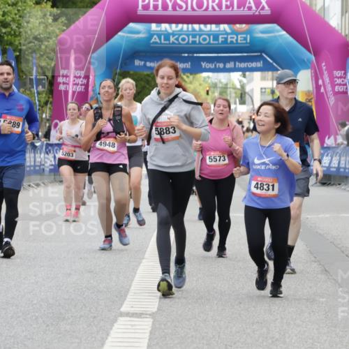 06.09.2026 - CURREX Alsterlauf Yannick Fuchs http://msf.ph/oto/10223299 06.09.2026 10:12:16 Ziel 3108, 3111, 3601, 4063, 4831, 5883, 6271 meine-sportfotos.de