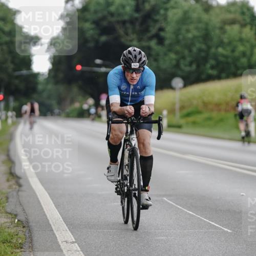 06.09.2026 - 20. Norderstedt Triathlon Michael Burmester http://msf.ph/oto/10224955 06.09.2026 14:52:55 Radfahren 1127, 1615 meine-sportfotos.de