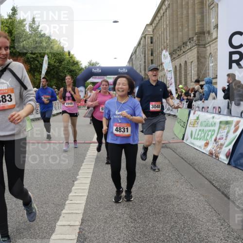 06.09.2026 - CURREX Alsterlauf Yannick Fuchs http://msf.ph/oto/10224986 06.09.2026 10:12:22 Ziel 3048, 3111, 3112, 4063, 4831, 4948, 5203, 5573, 5883, 5889, 6266 meine-sportfotos.de