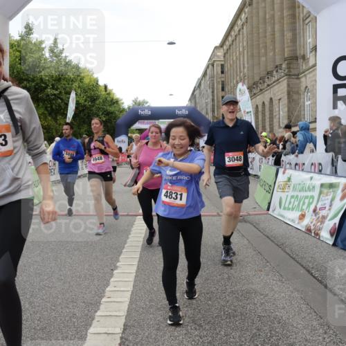 06.09.2026 - CURREX Alsterlauf Yannick Fuchs http://msf.ph/oto/10224987 06.09.2026 10:12:22 Ziel 3048, 3111, 3112, 4063, 4831, 4948, 5203, 5573, 5883, 5889, 6266 meine-sportfotos.de