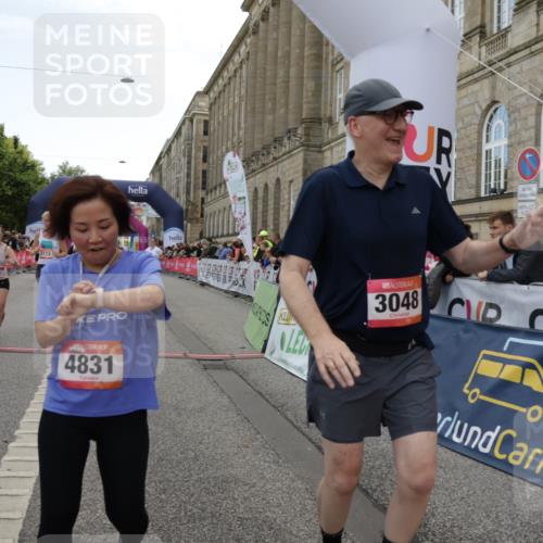 06.09.2026 - CURREX Alsterlauf Yannick Fuchs http://msf.ph/oto/10224990 06.09.2026 10:12:24 Ziel 3048, 3111, 3112, 3173, 4063, 4810, 4831, 4948, 5203, 5220, 5573, 5883, 5889, 6266 meine-sportfotos.de