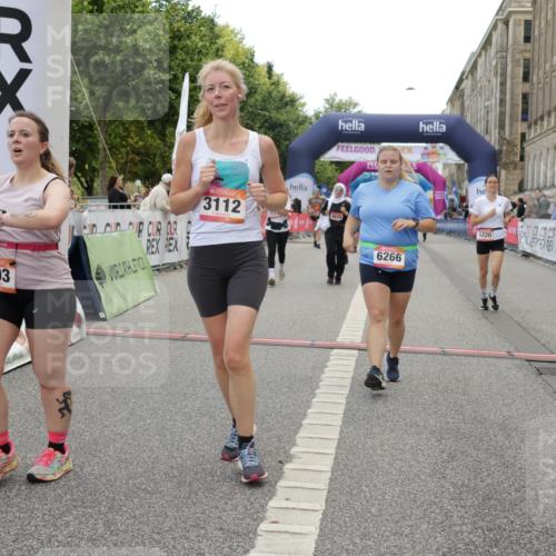 06.09.2026 - CURREX Alsterlauf Yannick Fuchs http://msf.ph/oto/10225001 06.09.2026 10:12:26 Ziel 3048, 3112, 3173, 4810, 4831, 4948, 5185, 5203, 5220, 5285, 5573, 5883, 5889, 6266 meine-sportfotos.de