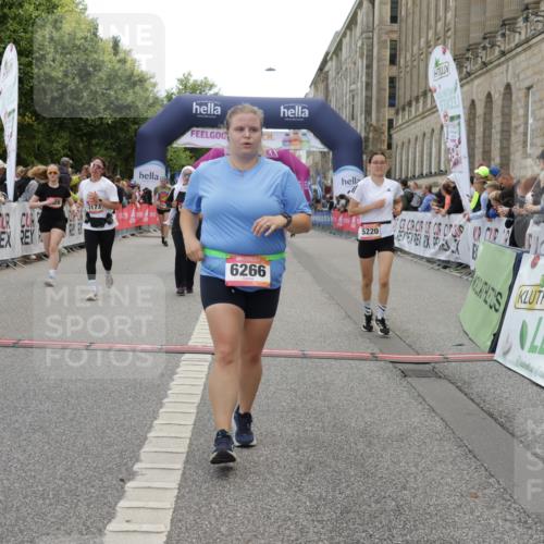 06.09.2026 - CURREX Alsterlauf Yannick Fuchs http://msf.ph/oto/10225004 06.09.2026 10:12:27 Ziel 3048, 3112, 3173, 3244, 3245, 4421, 4810, 4831, 4948, 5185, 5203, 5220, 5285, 5573, 5883, 5889, 6266 meine-sportfotos.de