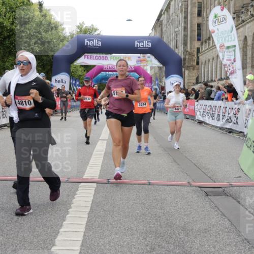 06.09.2026 - CURREX Alsterlauf Yannick Fuchs http://msf.ph/oto/10225017 06.09.2026 10:12:30 Ziel 2132, 2205, 3112, 3173, 3244, 3245, 4421, 4810, 4975, 4976, 5185, 5203, 5220, 5285, 5889, 6094, 6266 meine-sportfotos.de