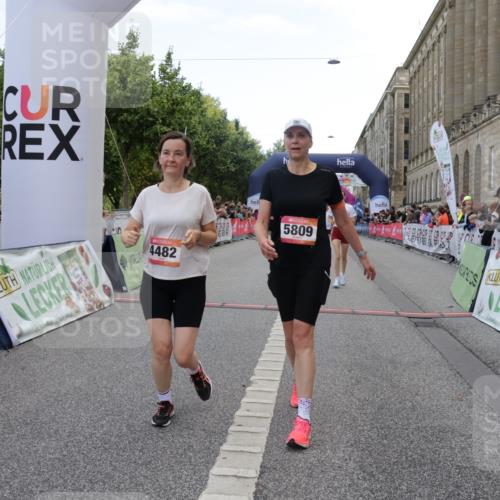 06.09.2026 - CURREX Alsterlauf Yannick Fuchs http://msf.ph/oto/10225079 06.09.2026 10:12:45 Ziel 2193, 2219, 2750, 2942, 3139, 3162, 3710, 4302, 4482, 4825, 5369, 5809, 8227 meine-sportfotos.de
