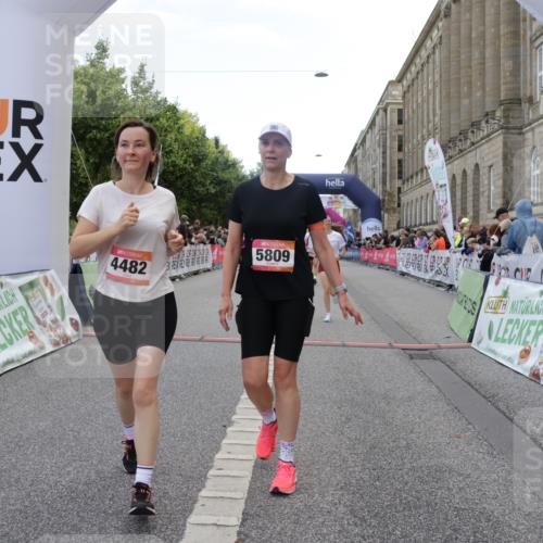06.09.2026 - CURREX Alsterlauf Yannick Fuchs http://msf.ph/oto/10225080 06.09.2026 10:12:45 Ziel 2193, 2219, 2750, 2942, 3139, 3162, 3710, 4302, 4482, 4825, 5369, 5809, 8227 meine-sportfotos.de