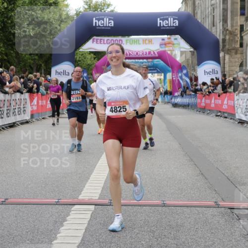 06.09.2026 - CURREX Alsterlauf Yannick Fuchs http://msf.ph/oto/10225083 06.09.2026 10:12:47 Ziel 2193, 2219, 2750, 2942, 3139, 3162, 4302, 4482, 4825, 5369, 5809, 8091 meine-sportfotos.de