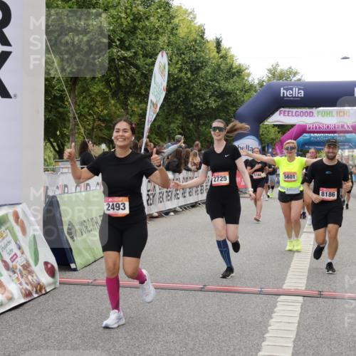 06.09.2026 - CURREX Alsterlauf Yannick Fuchs http://msf.ph/oto/10225135 06.09.2026 10:12:59 Ziel 2493, 2588, 2595, 2678, 2725, 5009, 5010, 5162, 5335, 5601, 6235, 8186 meine-sportfotos.de