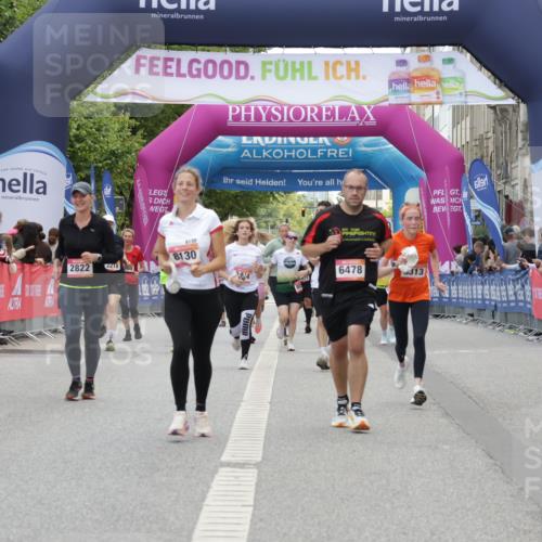 06.09.2026 - CURREX Alsterlauf Yannick Fuchs http://msf.ph/oto/10225176 06.09.2026 10:13:09 Ziel 2073, 2285, 2588, 2595, 2824, 3891, 3901, 4035, 4103, 5162, 5943, 6478, 8130, 8313 meine-sportfotos.de