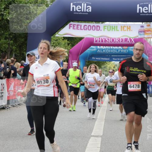 06.09.2026 - CURREX Alsterlauf Yannick Fuchs http://msf.ph/oto/10225189 06.09.2026 10:13:12 Ziel 2073, 2218, 2285, 2822, 2824, 3434, 3438, 3891, 3901, 4035, 4103, 5943, 6478, 8130, 8313 meine-sportfotos.de