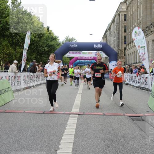 06.09.2026 - CURREX Alsterlauf Yannick Fuchs http://msf.ph/oto/10225194 06.09.2026 10:13:12 Ziel 2073, 2218, 2285, 2822, 2824, 3434, 3438, 3891, 3901, 4035, 4103, 5943, 6478, 8130, 8313 meine-sportfotos.de