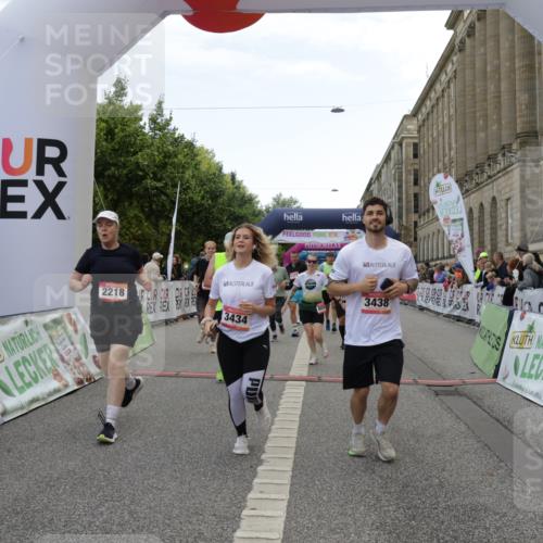06.09.2026 - CURREX Alsterlauf Yannick Fuchs http://msf.ph/oto/10225217 06.09.2026 10:13:18 Ziel 2178, 2215, 2218, 2685, 2822, 2967, 2971, 3434, 3438, 5371, 5372, 6297, 6298, 6402, 6478, 8059, 8075, 8130, 8313 meine-sportfotos.de