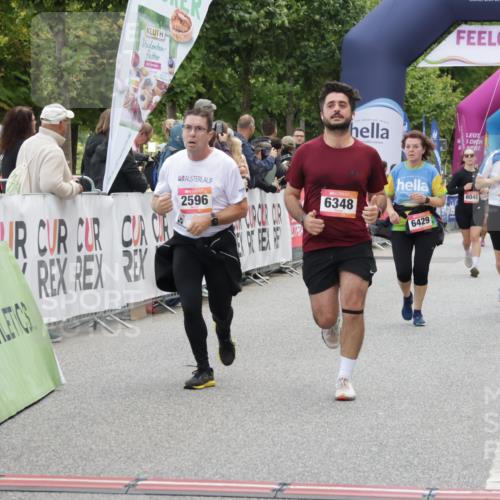 06.09.2026 - CURREX Alsterlauf Yannick Fuchs http://msf.ph/oto/10225289 06.09.2026 10:13:39 Ziel 2596, 2941, 3168, 3186, 3187, 3467, 3643, 5938, 6348, 6429 meine-sportfotos.de