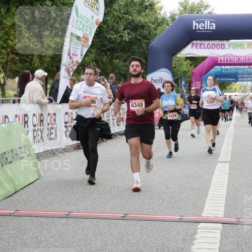 06.09.2026 - CURREX Alsterlauf Yannick Fuchs http://msf.ph/oto/10225291 06.09.2026 10:13:39 Ziel 2596, 2941, 3168, 3186, 3187, 3467, 3643, 5938, 6348, 6429 meine-sportfotos.de