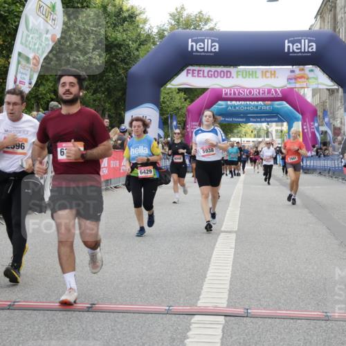 06.09.2026 - CURREX Alsterlauf Yannick Fuchs http://msf.ph/oto/10225294 06.09.2026 10:13:40 Ziel 2596, 2941, 3168, 3186, 3187, 3467, 3643, 4416, 5938, 6348, 6429, 8040 meine-sportfotos.de