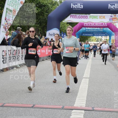 06.09.2026 - CURREX Alsterlauf Yannick Fuchs http://msf.ph/oto/10225308 06.09.2026 10:13:44 Ziel 2596, 2941, 3168, 3467, 4184, 4416, 5938, 6348, 6429, 8040 meine-sportfotos.de