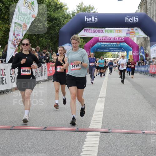 06.09.2026 - CURREX Alsterlauf Yannick Fuchs http://msf.ph/oto/10225312 06.09.2026 10:13:45 Ziel 2596, 2941, 3467, 3558, 4184, 4416, 5843, 5938, 6348, 6429, 8040 meine-sportfotos.de