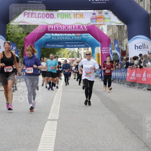06.09.2026 - CURREX Alsterlauf Yannick Fuchs http://msf.ph/oto/10225316 06.09.2026 10:13:46 Ziel 2596, 2941, 3467, 3558, 4184, 4416, 5843, 5938, 6348, 6429, 8040 meine-sportfotos.de