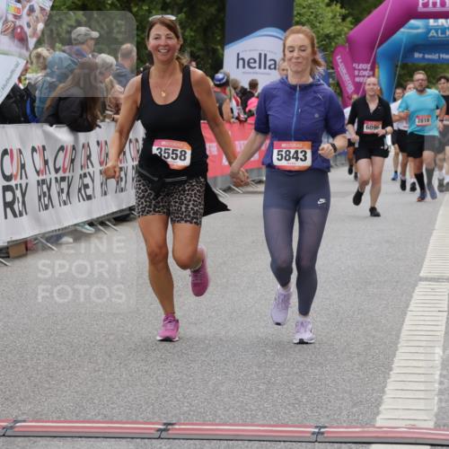 06.09.2026 - CURREX Alsterlauf Yannick Fuchs http://msf.ph/oto/10225324 06.09.2026 10:13:48 Ziel 2596, 2941, 3017, 3467, 3558, 4184, 4416, 5843, 5938, 6429, 8040 meine-sportfotos.de