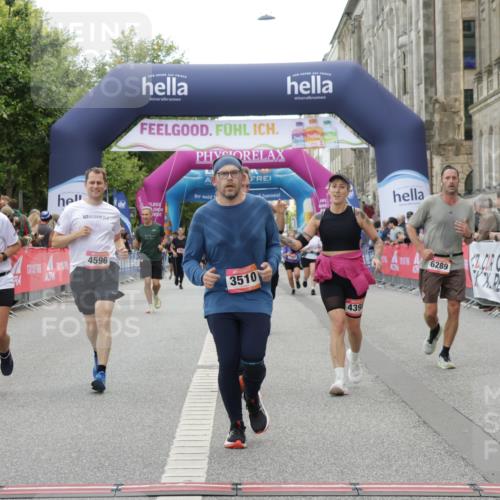 06.09.2026 - CURREX Alsterlauf Yannick Fuchs http://msf.ph/oto/10225343 06.09.2026 10:13:59 Ziel 2555, 2560, 2818, 3017, 3510, 3796, 4398, 4595, 4596, 4981, 5438, 5440, 5715, 6095, 6096, 6289 meine-sportfotos.de